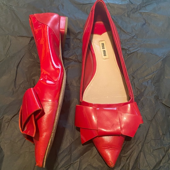 Miu Miu Red patent leather bow flats 38.5 - Picture 5 of 6